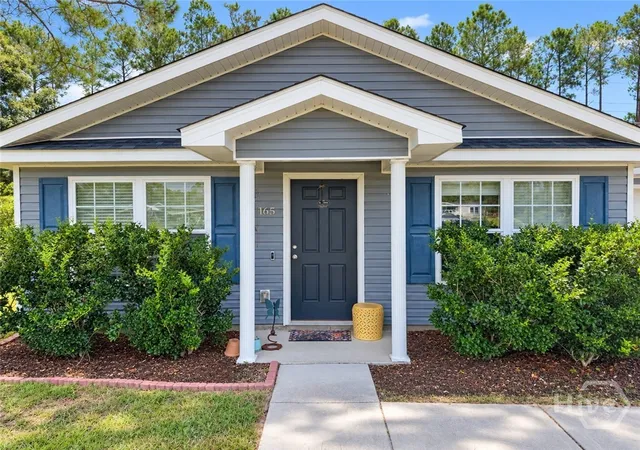 Photo 3 of Single family home for sale at 165 Turpentine Cir, Jesup, GA 31545 | MLS# SA364511 | Listing updated on 2026-09-13