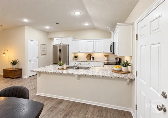 Photo 4 of Single family home for sale at 165 Turpentine Cir, Jesup, GA 31545 | MLS# SA364511 | Listing updated on 2026-09-13