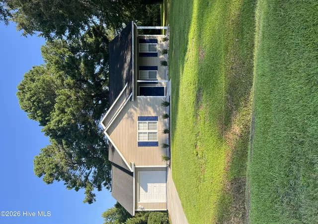 Photo 1 of Single family home for sale at 409 Goose Pond Ct, Castle Hayne, NC 28429 | MLS# 100601055 | Listing updated on 2026-09-03