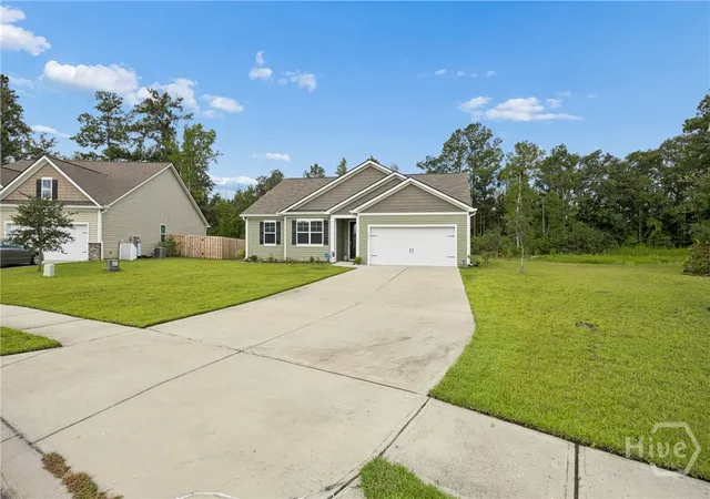 Photo 3 of Single family home for sale at 125 Wedge Cir, Richmond Hill, GA 31324 | MLS# SA363911 | Listing updated on 2026-10-01