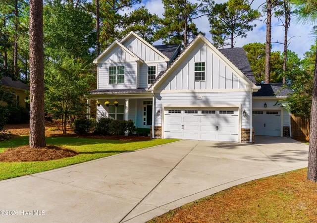 Single family home for sale at 14 Montclair Ln, Pinehurst, NC 28374 | MLS# 100610156