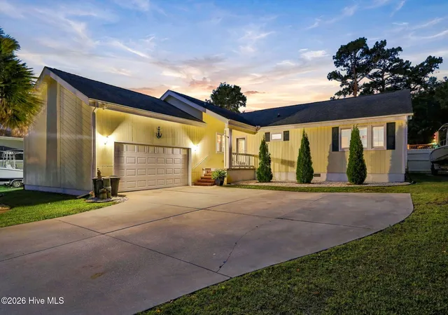 Photo 1 of Single family home for sale at 108 Gull Harbor Dr, Newport, NC 28570 | MLS# 100605183 | Listing updated on 2026-10-18