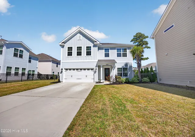 Single family home for sale at 5507 Ivy Stone Ln, Wilmington, NC 28403 | MLS# 100607530