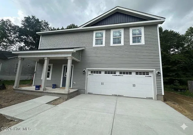 Single family home for sale at 214 Hayden Pl, Jacksonville, NC 28540 | MLS# 100592323 | Listing updated on 2026-10-08