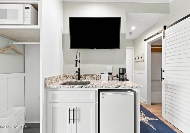 Photo 4 of Condo for sale at 602 W Ft Macon Rd #132, Atlantic Beach, NC 28512 | MLS# 100564091 | Listing updated on 2026-09-03