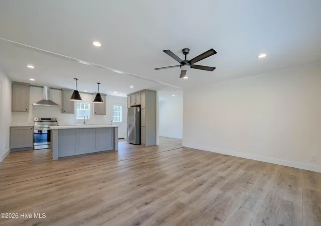 Photo 1 of Manufactured home for sale at 120 Edgewater Ln, Richlands, NC 28574 | MLS# 100602783 | Listing updated on 2026-09-21