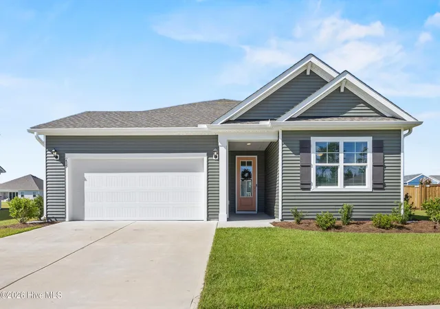 Photo 3 of Single family home for sale at 215 Whalebone Ave, Wilmington, NC 28411 | MLS# 100602708 | Listing updated on 2026-09-11