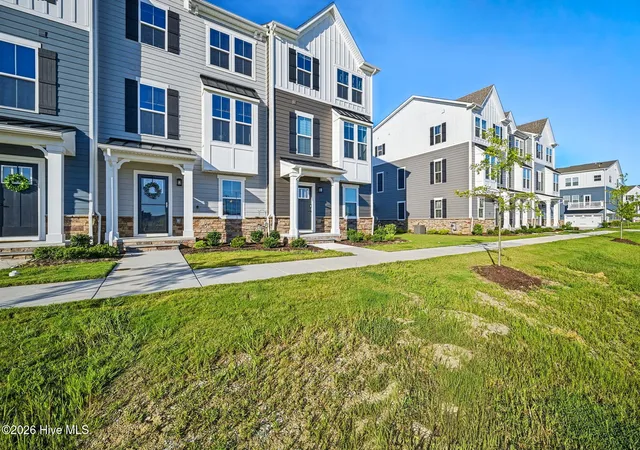 Photo 2 of Townhouse for sale at 204 Oconnor St, Moyock, NC 27958 | MLS# 100602766 | Listing updated on 2026-10-06