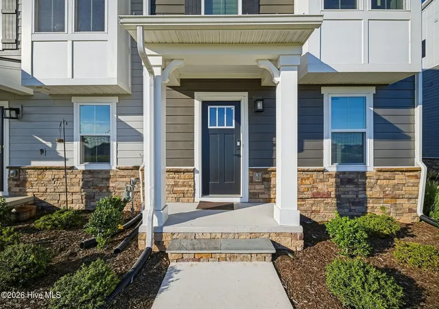 Photo 4 of Townhouse for sale at 204 Oconnor St, Moyock, NC 27958 | MLS# 100602766 | Listing updated on 2026-10-06