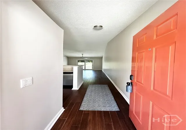 Listing Photo 5 - Condo for sale in building located at 52 Bull River Blf Dr, Savannah, GA 31410
