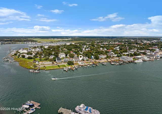Photo 1 of Single family home for sale at 122 Front St #& Slip, Beaufort, NC 28516 | MLS# 100606857 | Listing updated on 2026-10-12