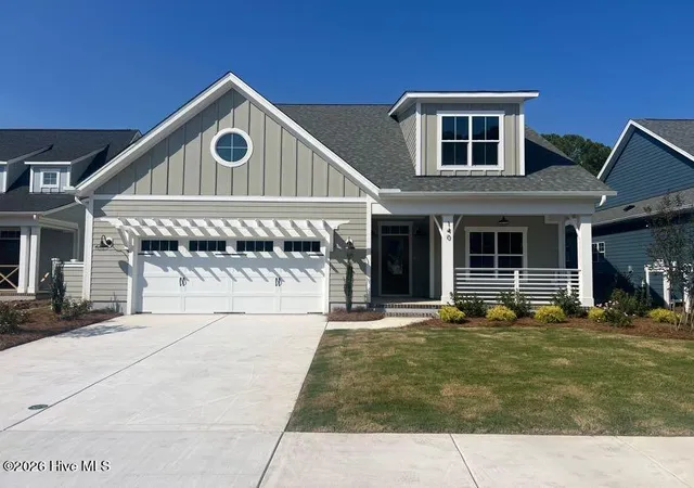 Photo 1 of Single family home for sale at 140 Flt Clam Dr, Wilmington, NC 28401 | MLS# 100587634 | Listing updated on 2026-09-03