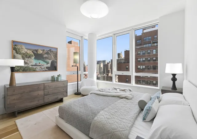 Photo 2 of Sale Pending at 368 3Rd Ave #12A, New York City, NY 10016 | MLS# RLS10993156 | Listing updated on 2026-09-30