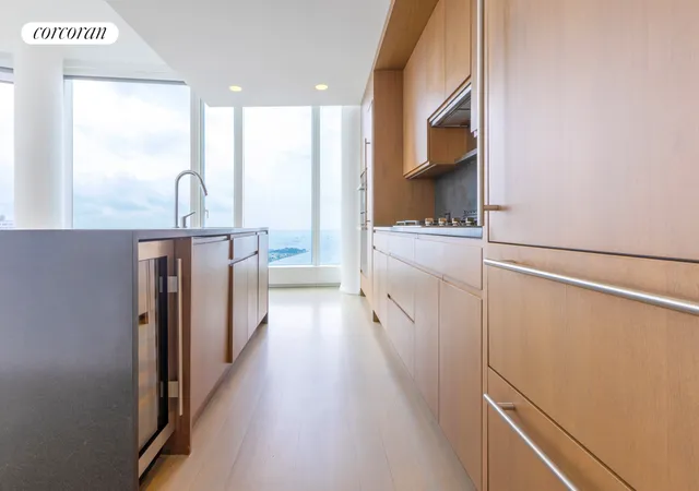 Photo 4 of House for sale at 50 West St #55B, New York City, NY 10006 | MLS# RLS11003329 | Listing updated on 2026-09-18