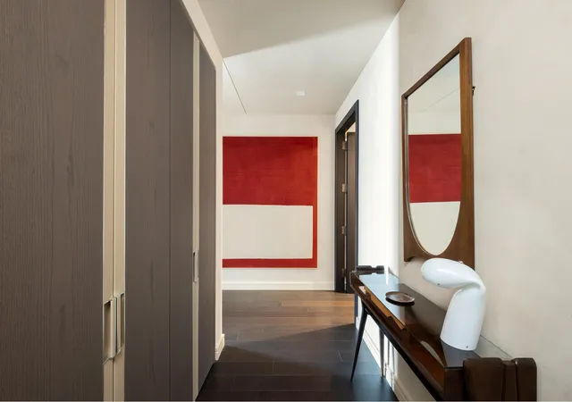 Listing Photo 1 - Condo for sale in building located at 125 Greenwich St, New York City, NY 10006 - Unit #52D