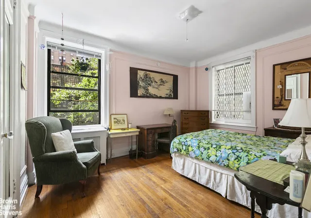 Photo 4 of Sale Pending at 885 W End Ave #2D, New York City, NY 10025 | MLS# RLS20033079 | Listing updated on 2026-09-15