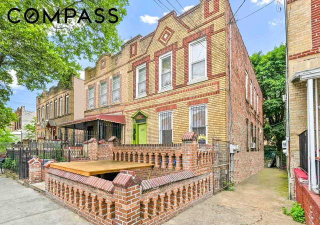 Photo 3 of Sale Pending at 587 Osborn St, New York City, NY 11212 | MLS# RLS20038340 | Listing updated on 2026-08-31