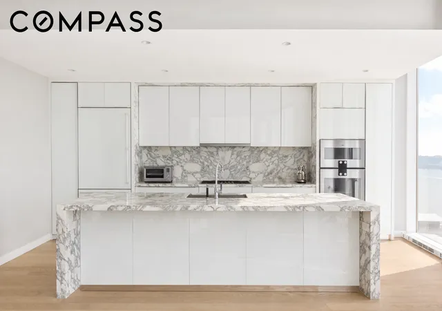Photo 2 of Sale Pending at 10 Riverside Blvd #30B, New York City, NY 10069 | MLS# RLS20042096 | Listing updated on 2026-09-22