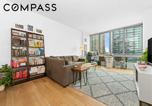 Photo 2 of Condo for sale at 46 30 Center Blvd #1106, Long Island City, NY 11109 | MLS# RLS20048548 | Listing updated on 2026-09-17