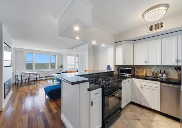 Photo 1 of Sale Pending at 5700 Arlington Ave #22N, Bronx, NY 10471 | MLS# RLS20051370 | Listing updated on 2026-10-07