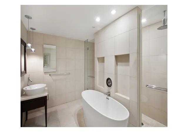 Photo 2 of House for sale at 340 E 23Rd St #6E, New York, NY 10010 | MLS# RLS20051572 | Listing updated on 2026-09-23