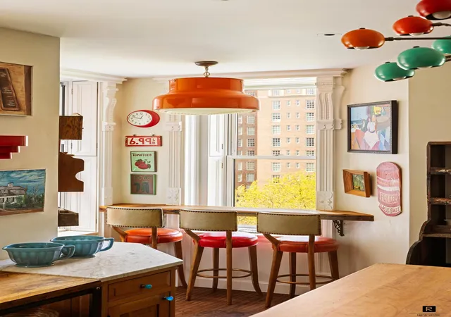 Listing Photo 4 - Condo for sale in building located at 34 Gramercy Park E, New York City, NY 10003 - Unit #PH-B