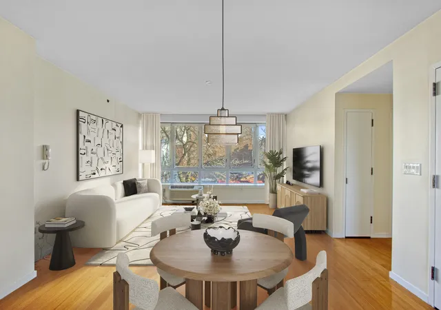 Listing Photo 2 - Condo for sale in building located at 515 5Th Ave, New York City, NY 11215 - Unit #3C