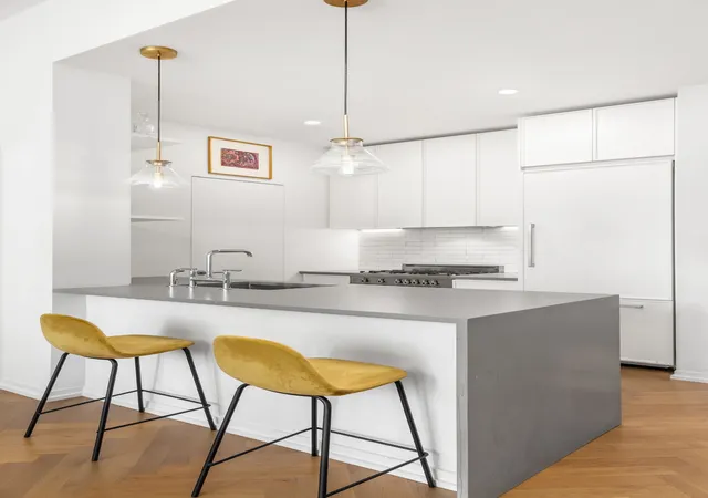 Photo 3 of House for sale at 184 Kent Ave #D-601, New York City, NY 11249 | MLS# RLS20058913 | Listing updated on 2026-10-06
