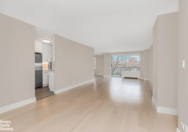 Photo 3 of Condo for sale at 3333 Henry Hudson Pkwy #5S, New York City, NY 10463 | MLS# RLS20063456 | Listing updated on 2026-10-07