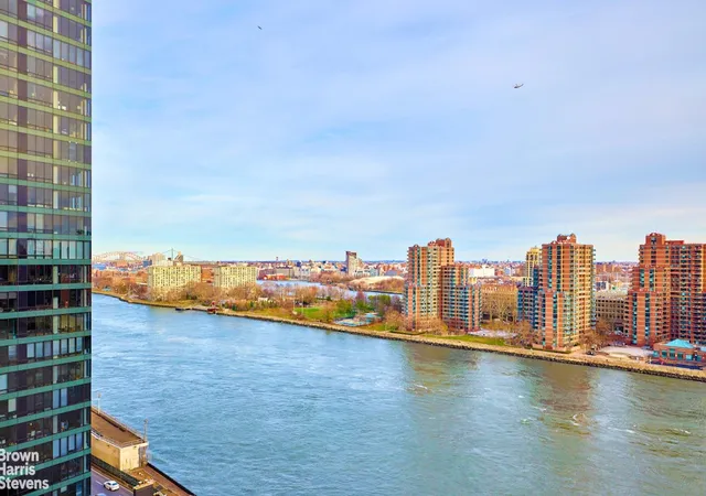 Photo 3 of Sale Pending at 530 E 72nd Street #16B, New York City, NY 10021 | MLS# RLS20065911 | Listing updated on 2026-09-24