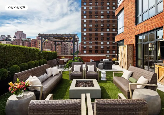 Townhouse for sale at 200 E 95th Street #8A, New York City, NY 10128 | MLS# RLS20060361
