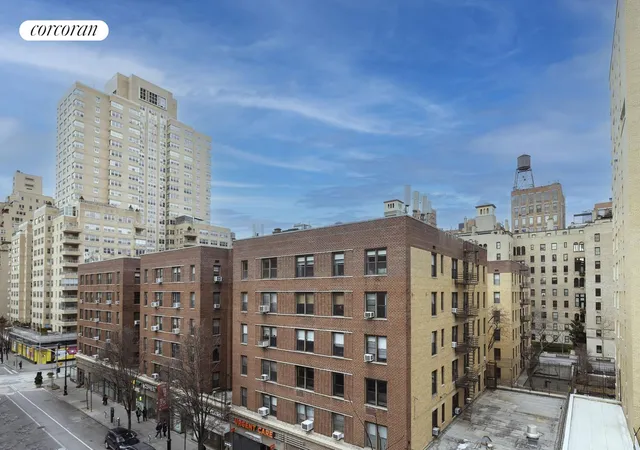 Photo 4 of House for sale at 50 E 8th Street #5W, New York City, NY 10003 | MLS# RLS20066469 | Listing updated on 2026-08-30