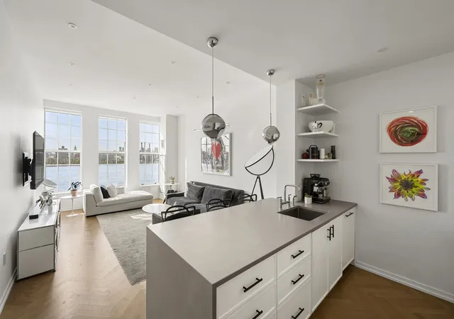 Photo 2 of Sale Pending at 184 Kent Ave #B612, New York City, NY 11249 | MLS# RLS20066564 | Listing updated on 2026-10-05