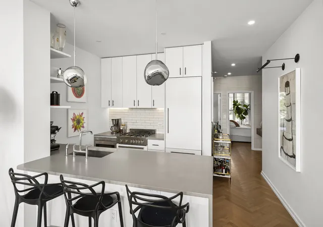 Photo 3 of Sale Pending at 184 Kent Ave #B612, New York City, NY 11249 | MLS# RLS20066564 | Listing updated on 2026-10-05