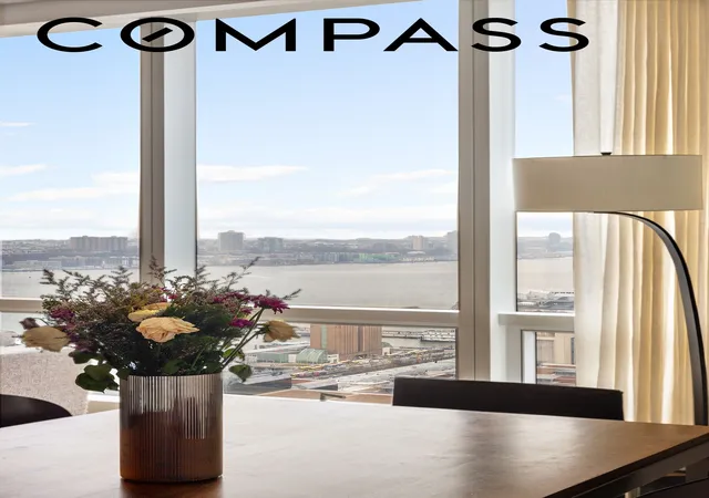 Photo 3 of House for sale at 15 Hudson Yards #38G, New York, NY 10001 | MLS# RLS20063146 | Listing updated on 2026-10-02