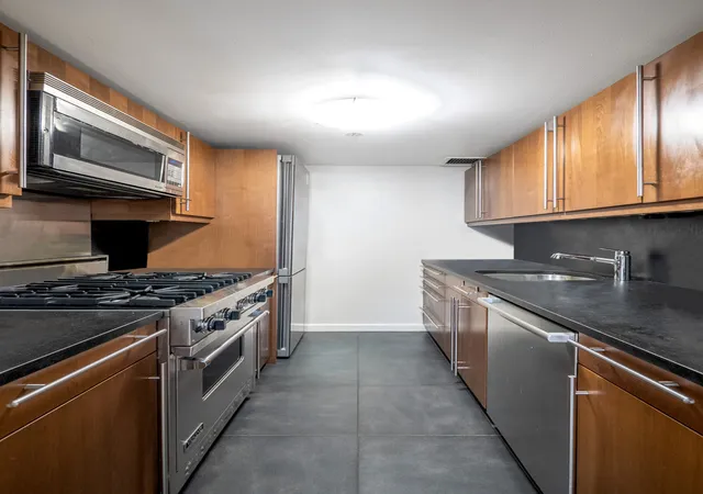 Photo 3 of Sale Pending at 305 2nd Avenue #310, New York, NY 10003 | MLS# RLS20067879 | Listing updated on 2026-10-01