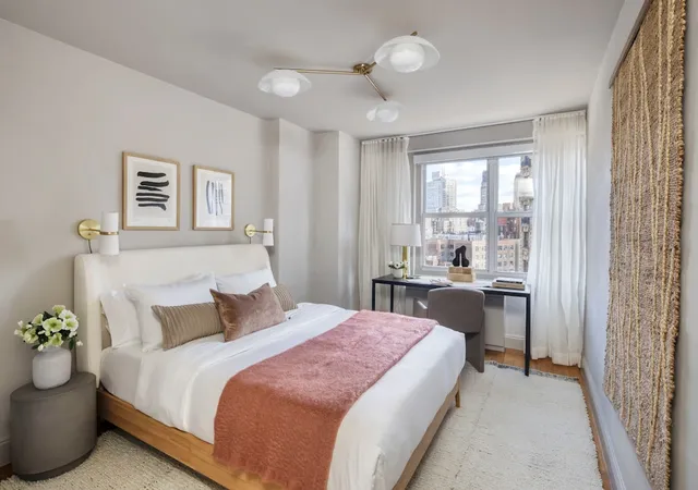 Photo 4 of Sale Pending at 155 W 68th Street #1732, New York, NY 10023 | MLS# RLS20069524 | Listing updated on 2026-09-09