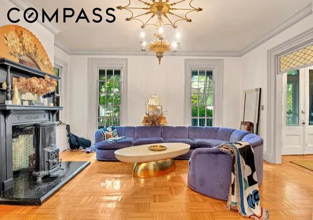 Photo 4 of Sale Pending at 117 Tysen St, New York City, NY 10301 | MLS# RLS20069725 | Listing updated on 2026-09-10
