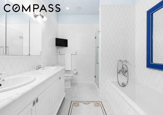 Photo 4 of House for sale at 1 Central Park S #913, New York, NY 10019 | MLS# RLS20070121 | Listing updated on 2026-09-10