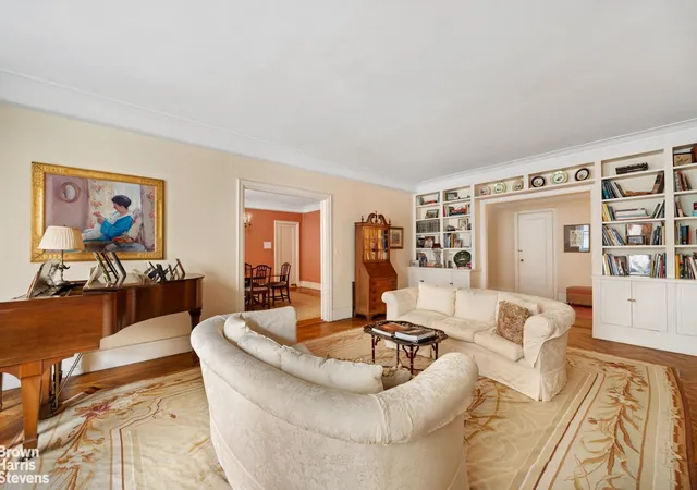 Listing Photo 3 - Condo for sale in 1075 Park Avenue located at 1075 Park Ave, New York City, NY 10128 - Unit #3D