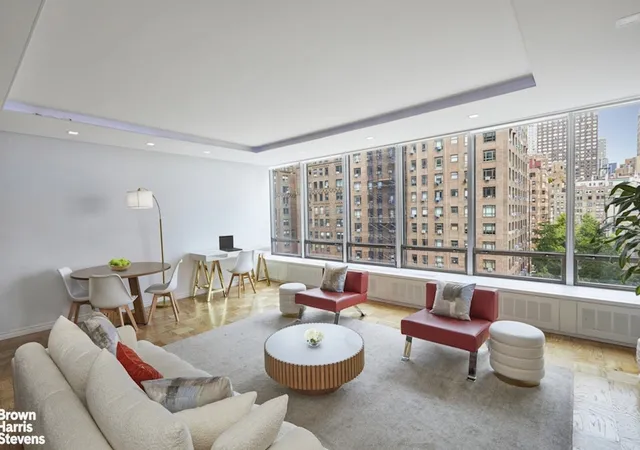 Photo 1 of Sale Pending at 870 United Nations Plz #8C, New York, NY 10017 | MLS# RLS20071348 | Listing updated on 2026-10-07