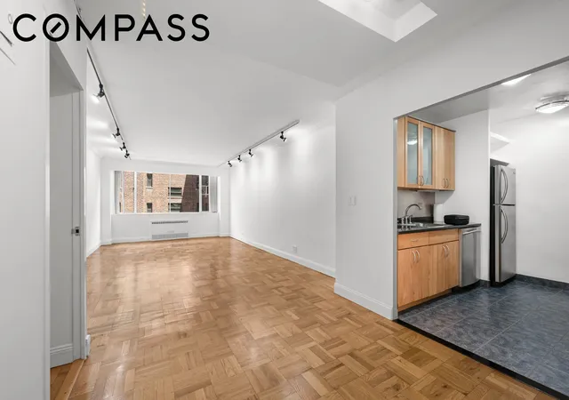 Photo 2 of Condo for sale at 333 E 69th St #3A, New York City, NY 10021 | MLS# RLS20071881 | Listing updated on 2026-10-01