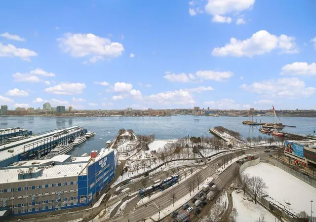 Listing Photo 5 - Condo for sale in building located at 555 W 22Nd St, New York City, NY 10011 - Unit #19AW