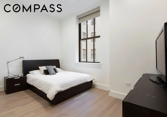 Photo 3 of House for sale at 100 Barclay St #14K, New York, NY 10007 | MLS# RLS20072420 | Listing updated on 2026-09-14