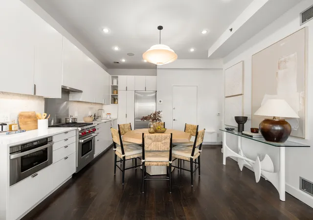 Photo 3 of Sale Pending at 51 Woodhull St #PHB, Brooklyn, NY 11231 | MLS# RLS20073633 | Listing updated on 2026-09-18