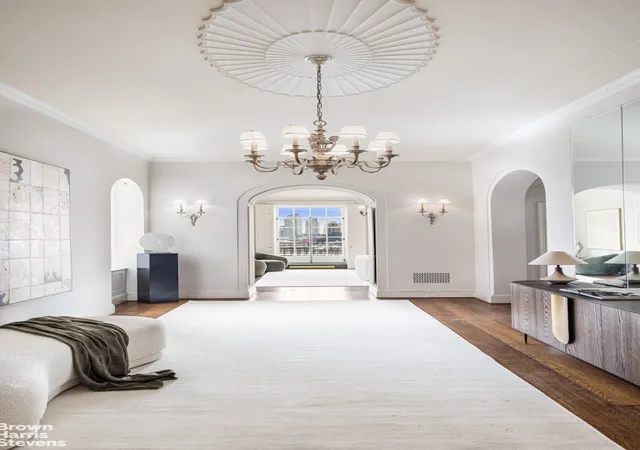 Photo 3 of Townhouse for sale at 1 Beekman Pl #7/8A, New York, NY 10022 | MLS# RLS20073974 | Listing updated on 2026-10-07