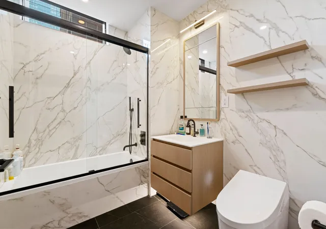 Photo 3 of Condo for sale at 5 Court Sq #7-G, Long Island City, NY 11101 | MLS# RLS20074909 | Listing updated on 2026-09-08