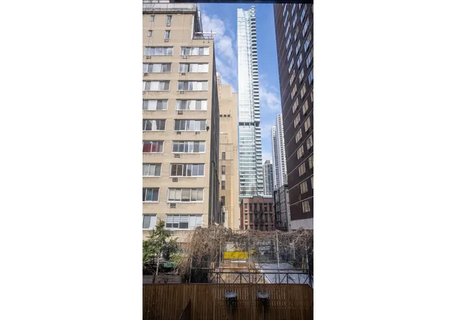 Photo 3 of House for sale at 237 E 54th Street #2B, New York City, NY 10022 | MLS# RLS20075075 | Listing updated on 2026-09-21