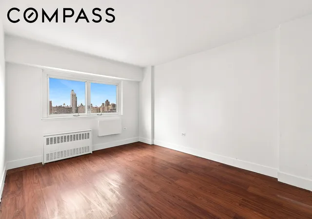 Photo 4 of Sale Pending at 609 Columbus Ave #16C, New York City, NY 10024 | MLS# RLS20075215 | Listing updated on 2026-09-12