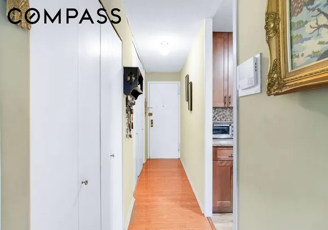 Photo 4 of Sale Pending at 290 W 232nd Street #3A, New York City, NY 10463 | MLS# RLS20069469 | Listing updated on 2026-10-06